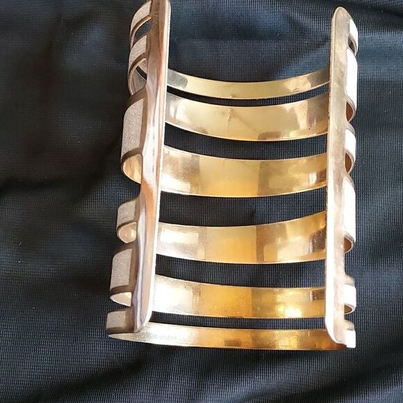 GOLD SILVER WIDE GEOMETRIC CUFF BRACELET/EARRING SET - Picture 7 of 12